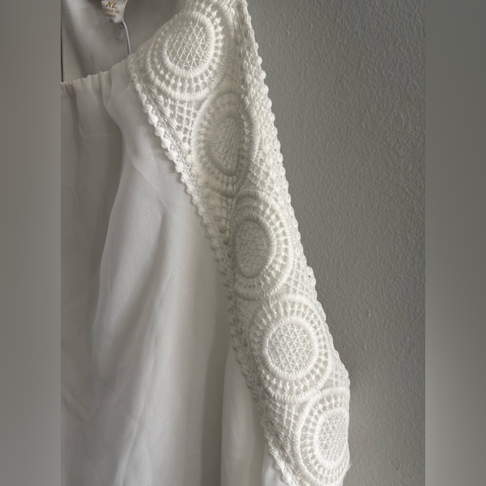 C Elegant White Sleeveless High Neck Open Shoulder Lightweight Dress Sz. XL Lace - Picture 2 of 16